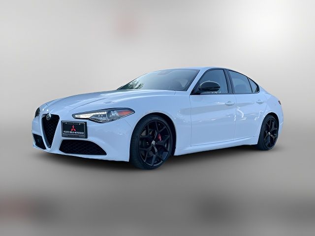 2020 Alfa Romeo Giulia Base