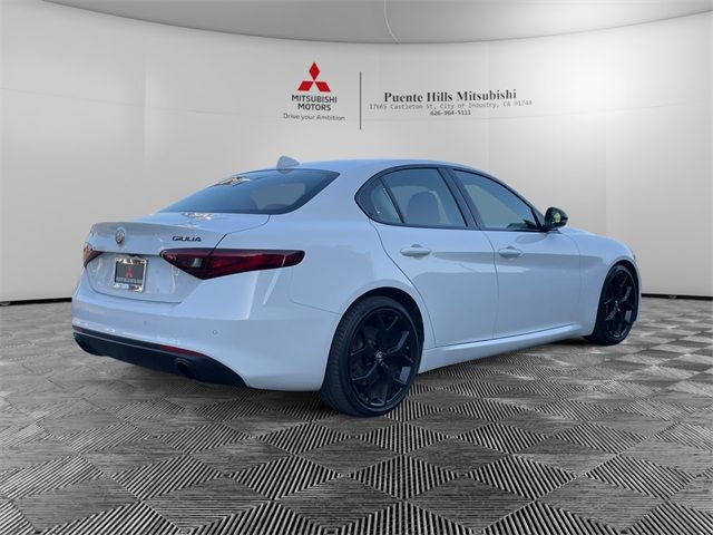 2020 Alfa Romeo Giulia Base