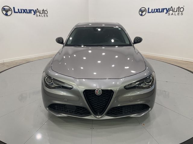 2020 Alfa Romeo Giulia Base