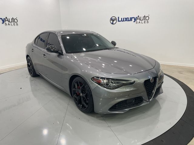 2020 Alfa Romeo Giulia Base