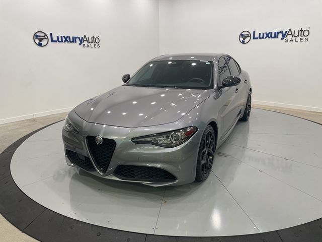 2020 Alfa Romeo Giulia Base