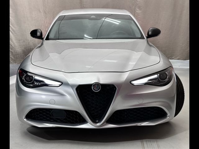 2020 Alfa Romeo Giulia Base