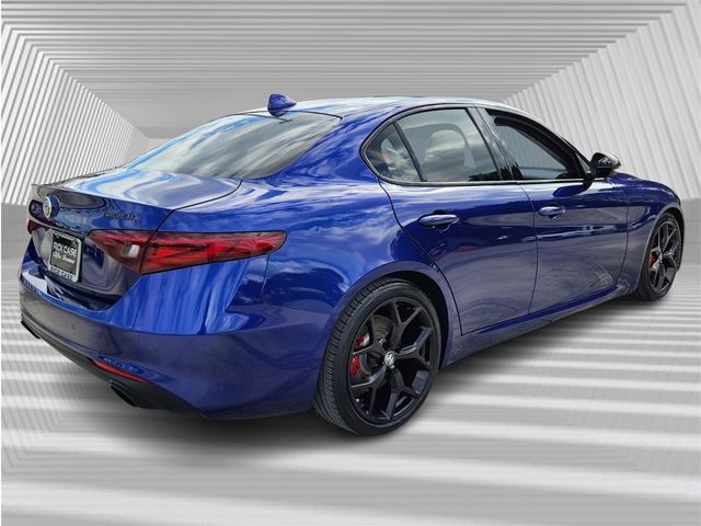 2020 Alfa Romeo Giulia Base