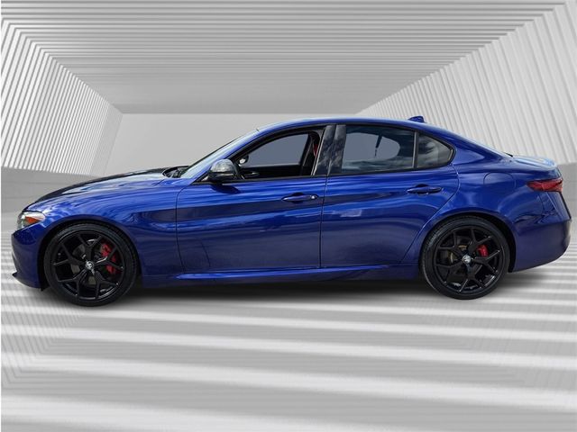 2020 Alfa Romeo Giulia Base