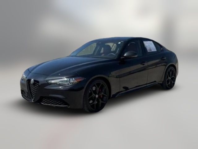 2020 Alfa Romeo Giulia Base