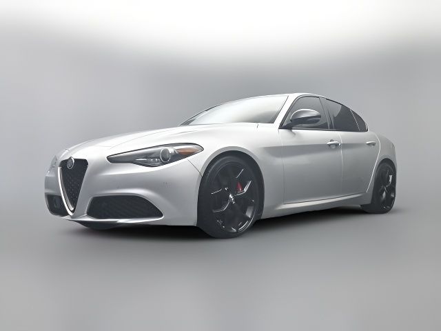 2020 Alfa Romeo Giulia Base