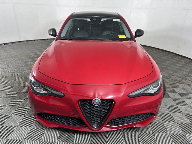 2020 Alfa Romeo Giulia Base