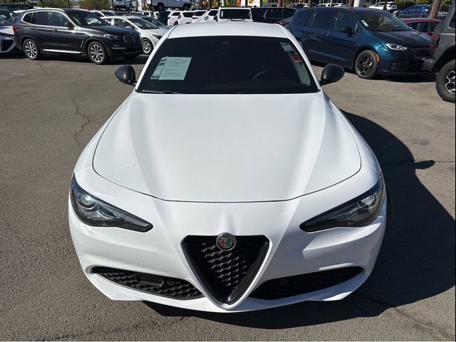 2020 Alfa Romeo Giulia Base