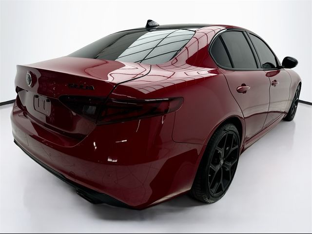 2020 Alfa Romeo Giulia Base