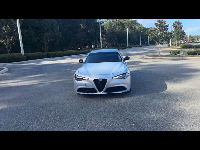 2020 Alfa Romeo Giulia Base