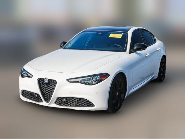 2020 Alfa Romeo Giulia Base