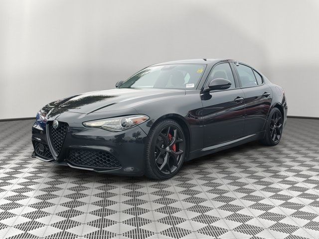 2020 Alfa Romeo Giulia Sport