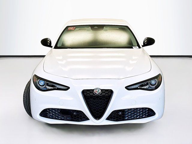 2020 Alfa Romeo Giulia Base