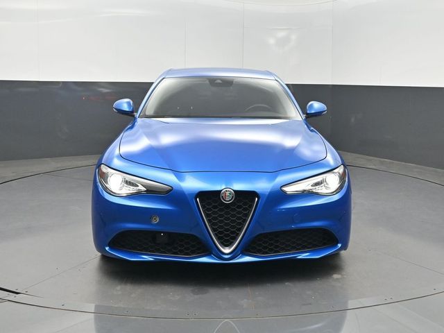 2020 Alfa Romeo Giulia Base