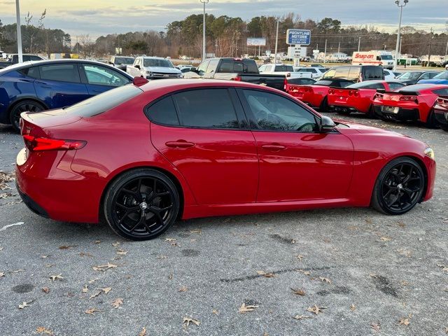 2020 Alfa Romeo Giulia Sport