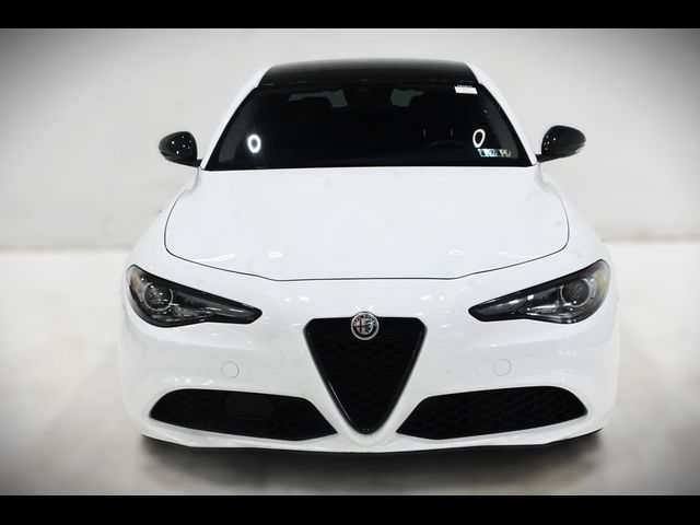 2020 Alfa Romeo Giulia Base