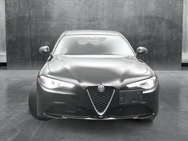 2020 Alfa Romeo Giulia Base