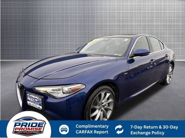 2020 Alfa Romeo Giulia Base