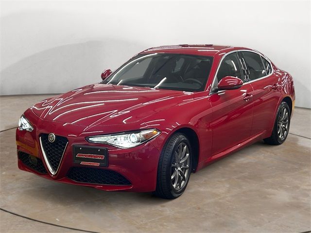 2020 Alfa Romeo Giulia Base