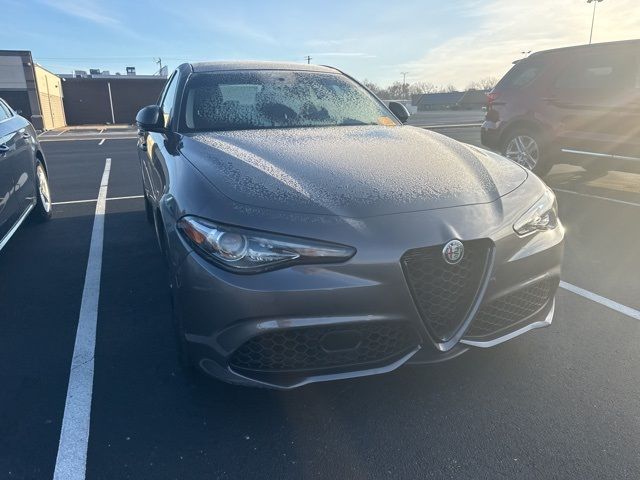 2020 Alfa Romeo Giulia Sport