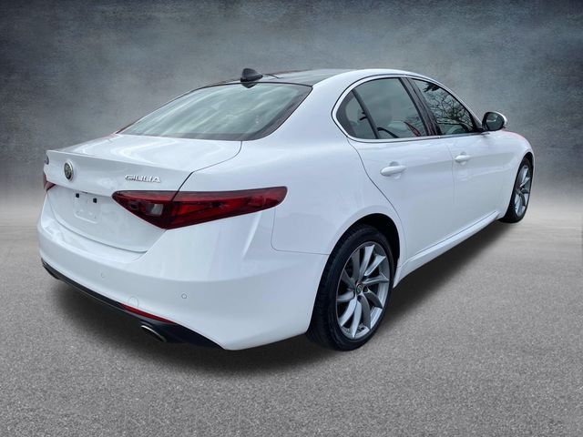 2020 Alfa Romeo Giulia Base