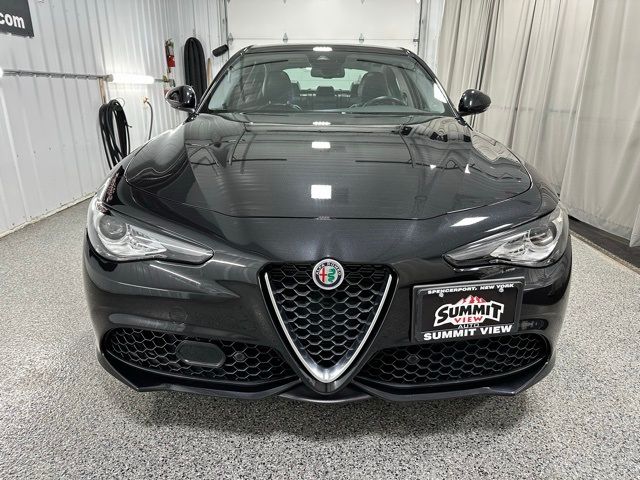 2020 Alfa Romeo Giulia Sport