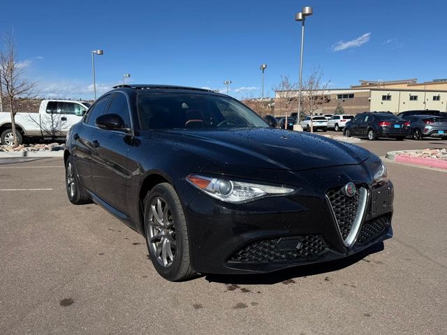 2020 Alfa Romeo Giulia Base