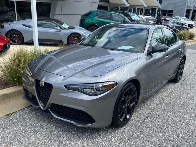 2020 Alfa Romeo Giulia Sport