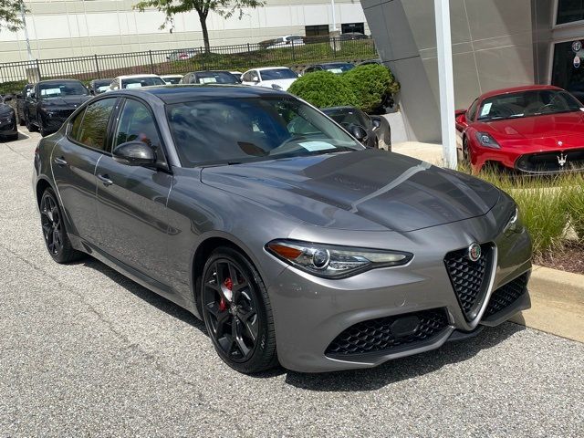 2020 Alfa Romeo Giulia Sport