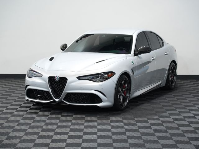 2020 Alfa Romeo Giulia Quadrifoglio