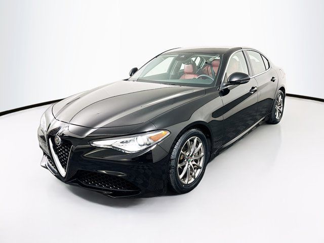 2020 Alfa Romeo Giulia Base