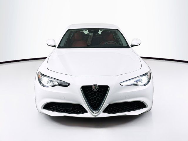 2020 Alfa Romeo Giulia Base