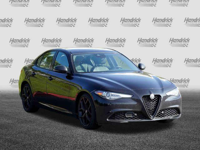 2020 Alfa Romeo Giulia Base