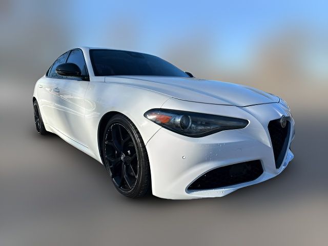 2020 Alfa Romeo Giulia Base