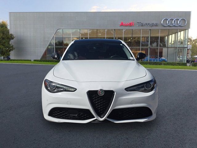 2020 Alfa Romeo Giulia Sport