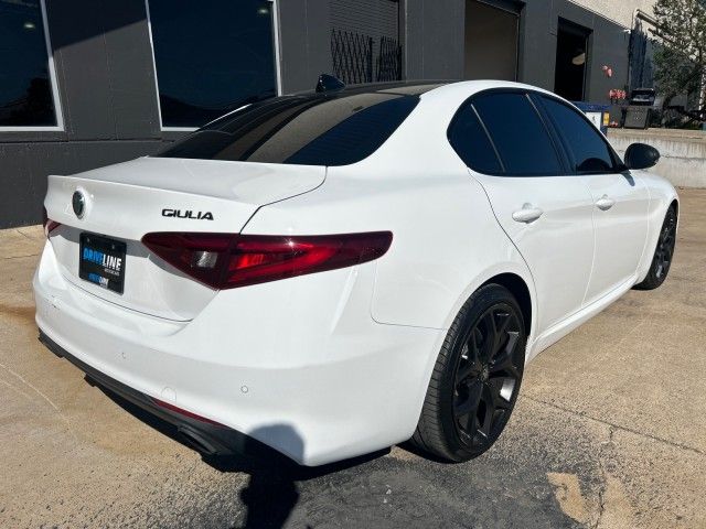 2020 Alfa Romeo Giulia Base