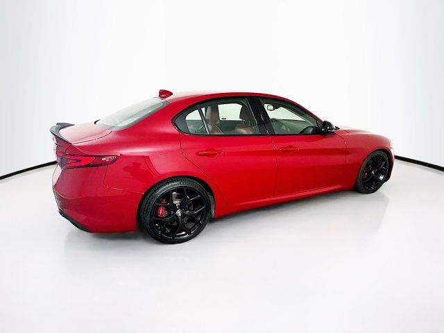 2020 Alfa Romeo Giulia Sport