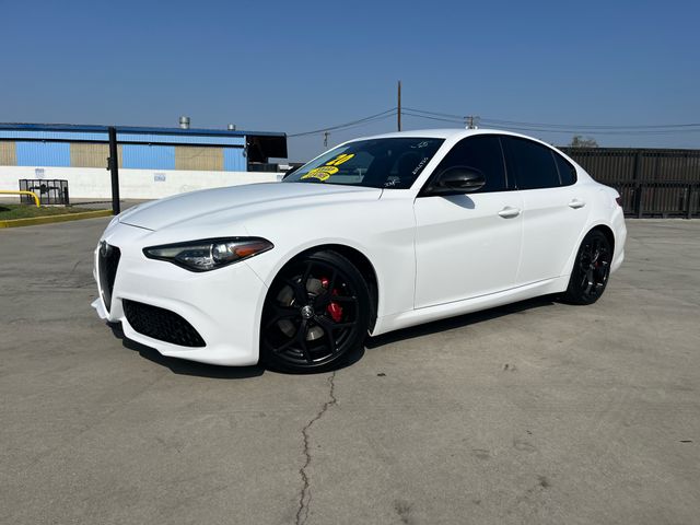 2020 Alfa Romeo Giulia Sport