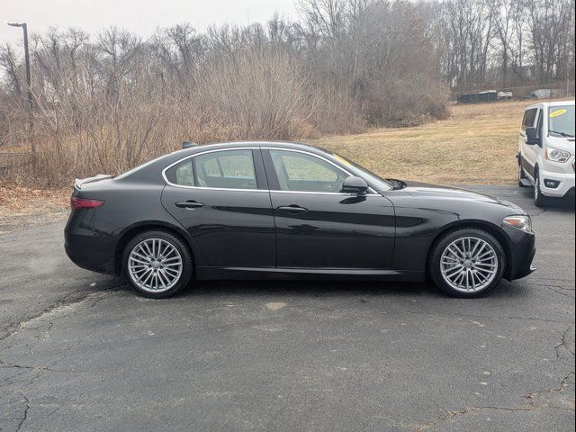 2020 Alfa Romeo Giulia Ti Lusso