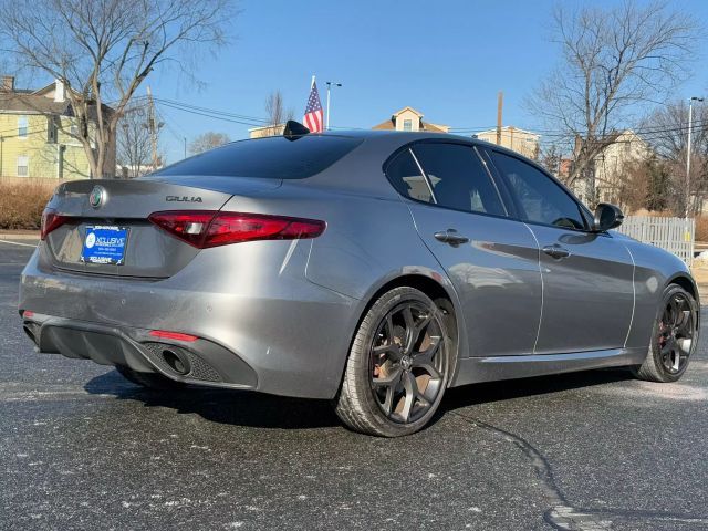 2020 Alfa Romeo Giulia Ti Sport