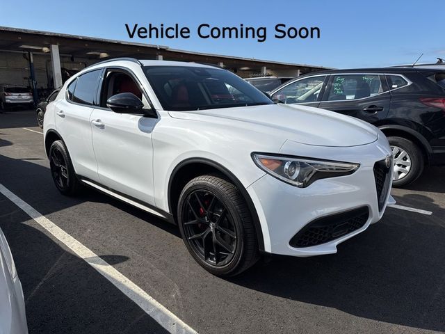 2020 Alfa Romeo Stelvio Base