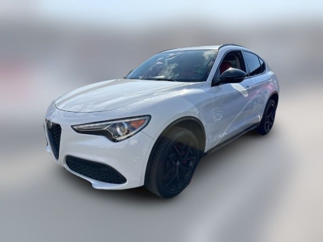 2020 Alfa Romeo Stelvio Base