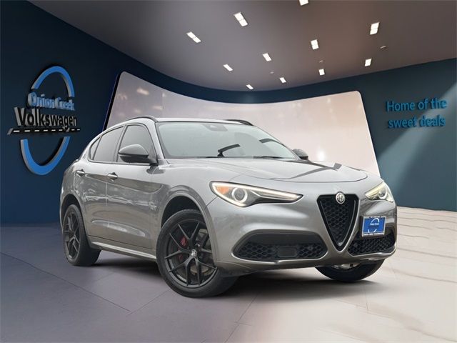 2020 Alfa Romeo Stelvio Sport