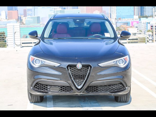 2020 Alfa Romeo Stelvio Base