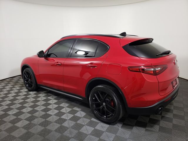 2020 Alfa Romeo Stelvio Base