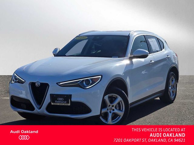 2020 Alfa Romeo Stelvio Base