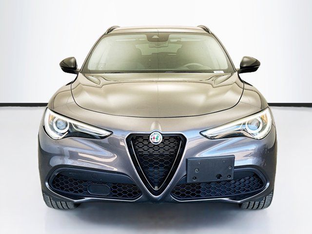 2020 Alfa Romeo Stelvio Base