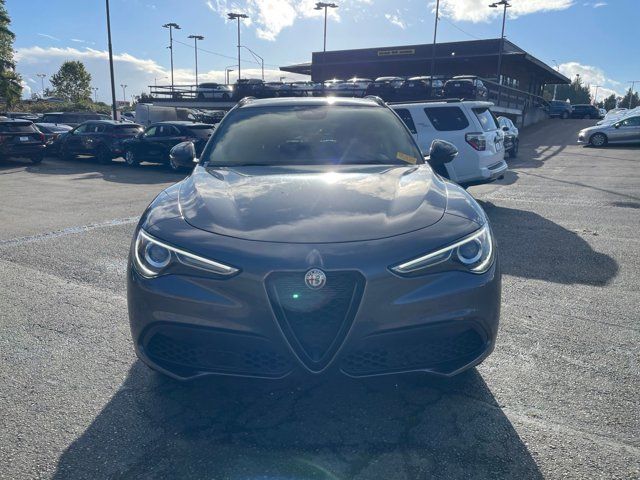 2020 Alfa Romeo Stelvio Base