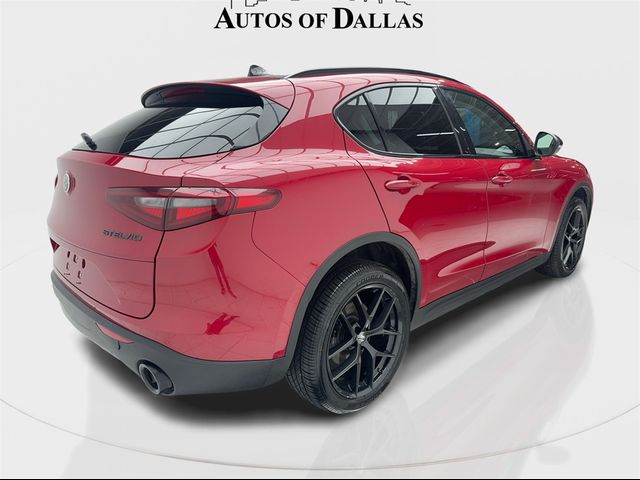 2020 Alfa Romeo Stelvio Base