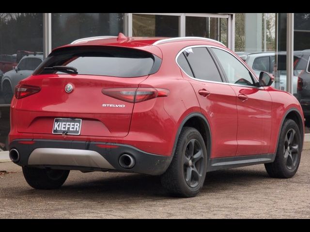 2020 Alfa Romeo Stelvio Base